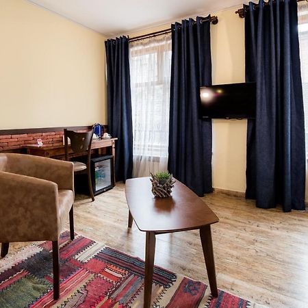 Metekhi'S Galavani Hotel Тбілісі Екстер'єр фото