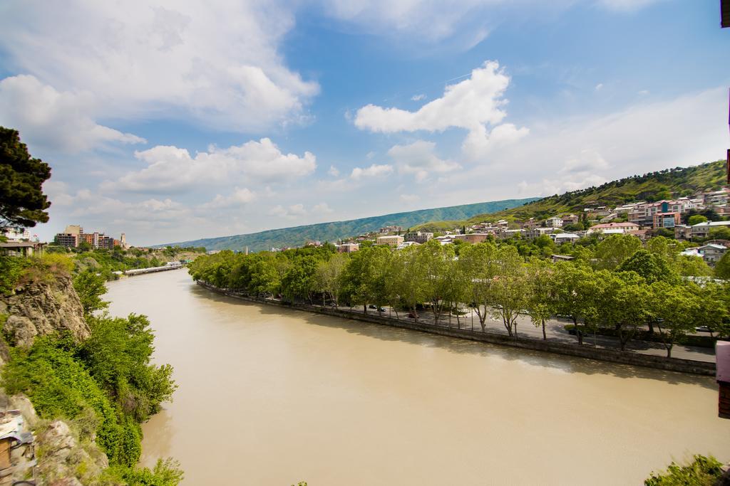 Metekhi'S Galavani Hotel Тбілісі Екстер'єр фото