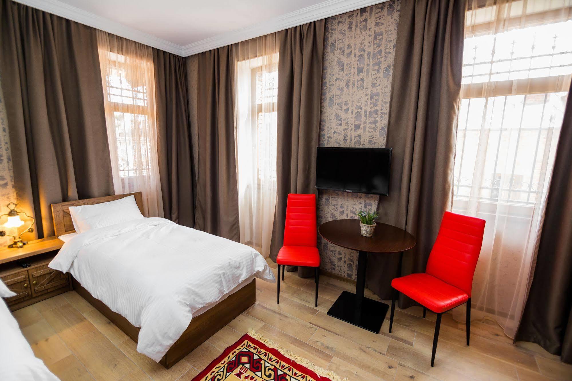 Metekhi'S Galavani Hotel Тбілісі Екстер'єр фото